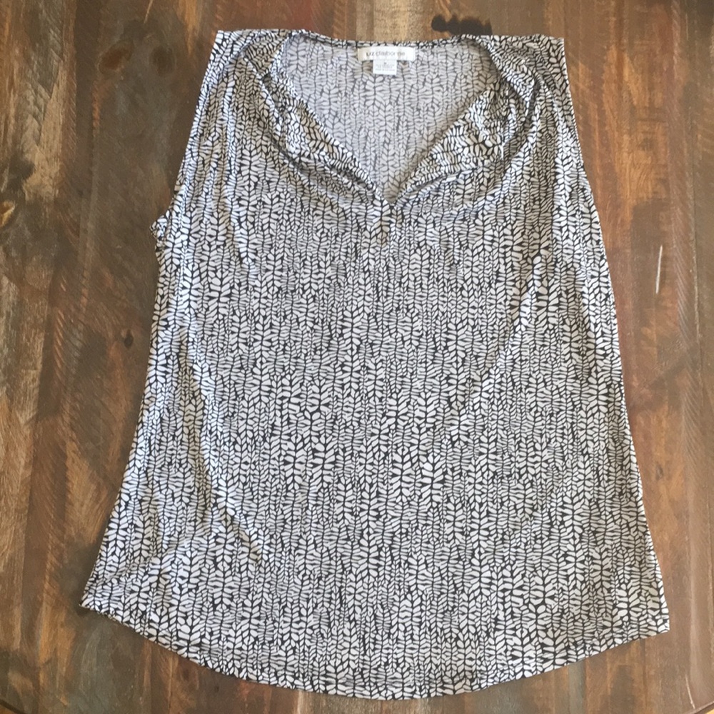 Black and white patterned blouse